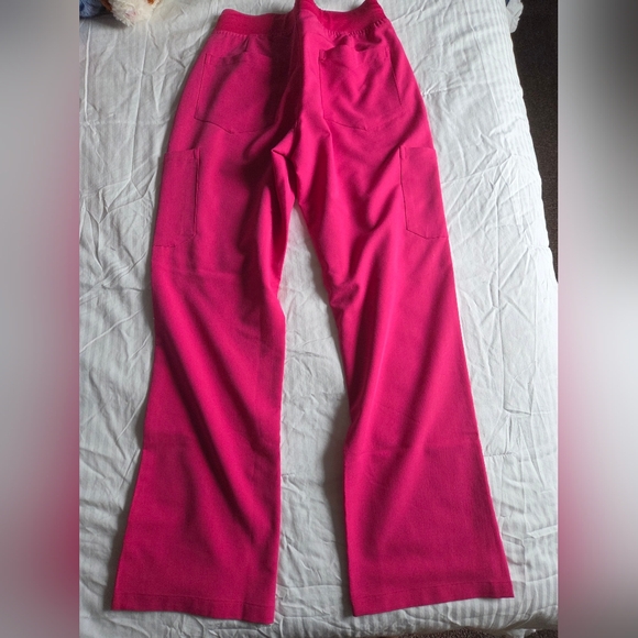 Mandala Scrub Set - Picture 2 of 7